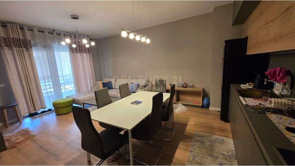 Apartment 2+1+2 for sale at Panorama Complex