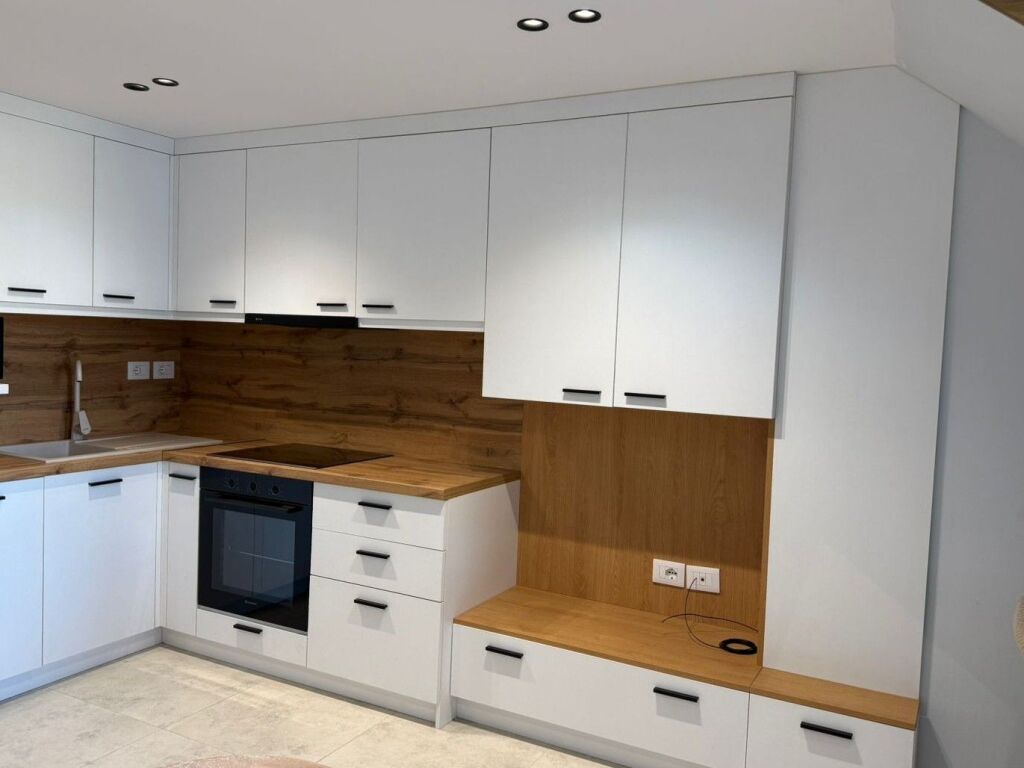 🏡 Duplex Apartment for Rent at Golden Park