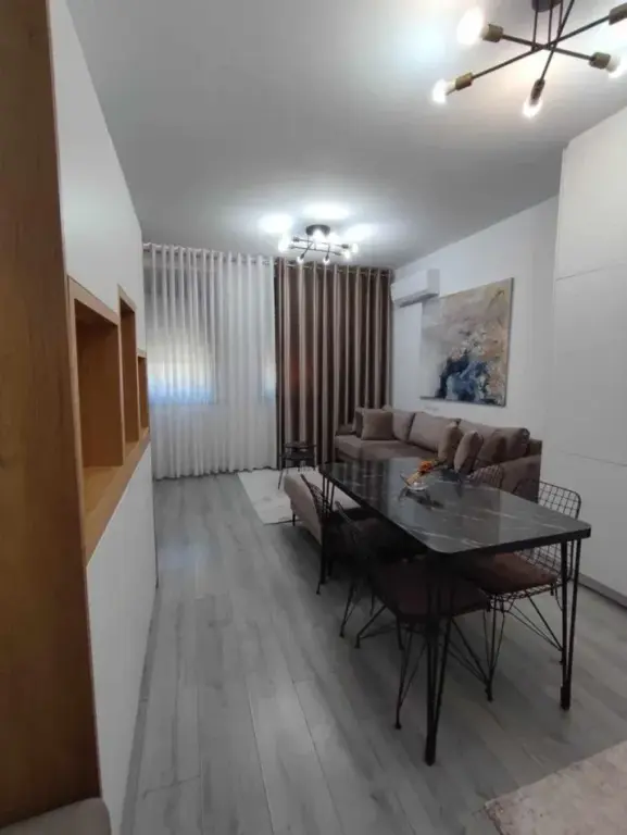 Affitto | Appartamento 1 + 1 | Yzberisht | 470 €/mese