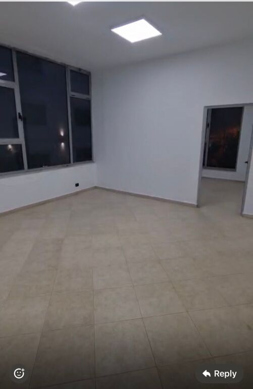 ambiente di 80 m2 per ufficio, myslym shyri, 800 mila leke con parcheggio