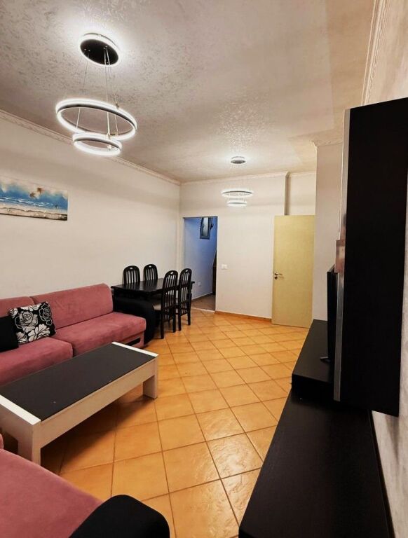 🏡 Appartamento 1+1 in Vendita – Via Ali Demi (vicino al Nuovo Mercato Elettrico), Tirana