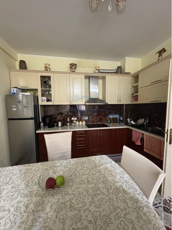 Qera, Apartament 2+1+2, Astir , Tiranë