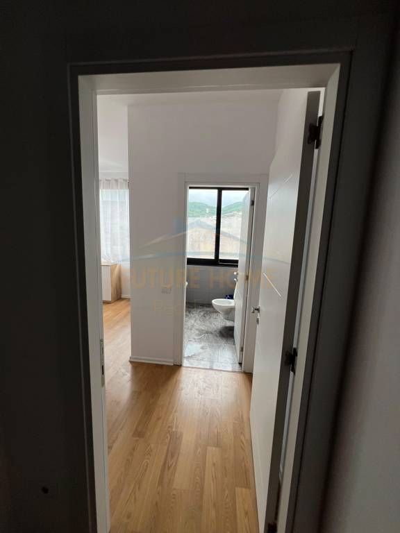 Shitet, Apartament 2+1+2, Selitë