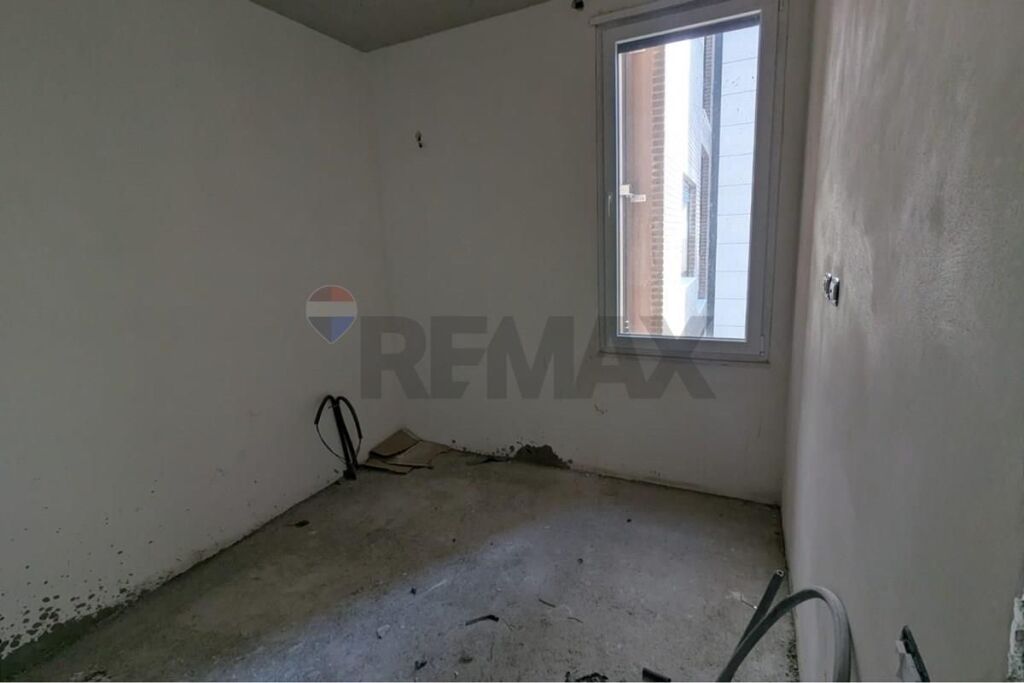 Appartamento - In Vendita - Pallati me Shigjeta, Tirana