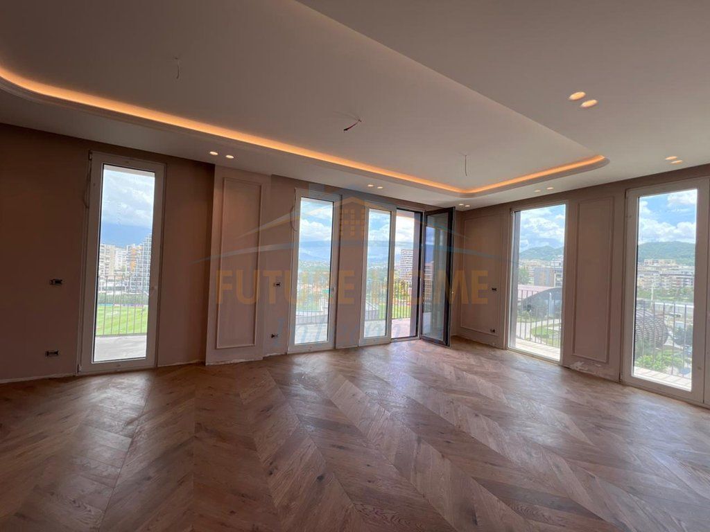 Shitet, Apartament 3+1+2, Altana Residence, Tiranë.