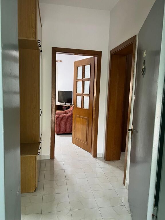 Appartamento 1+1 in affitto -Ambasciata Americana- Tirana
