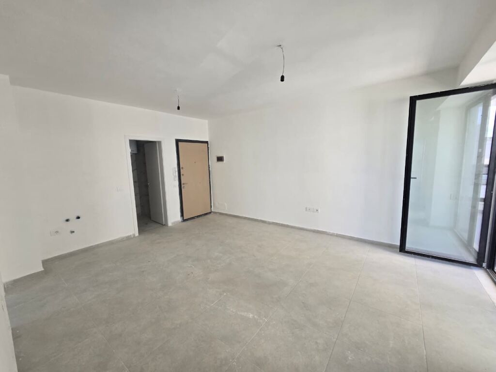 Apartment 2+1 for Sale in Golem, Durrës, "Residence LIBURNA