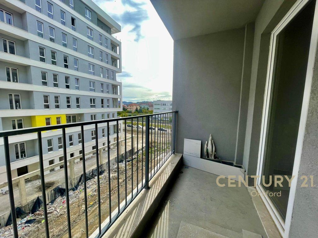 Apartment 2+1+2 + Parking for sale at Univers City! 130,000 €
