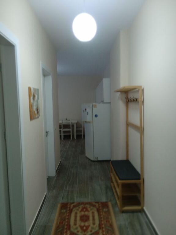 🏡 IN AFFITTO – APPARTAMENTO 1+1 | LUNGOMARE, VLORË 🌊