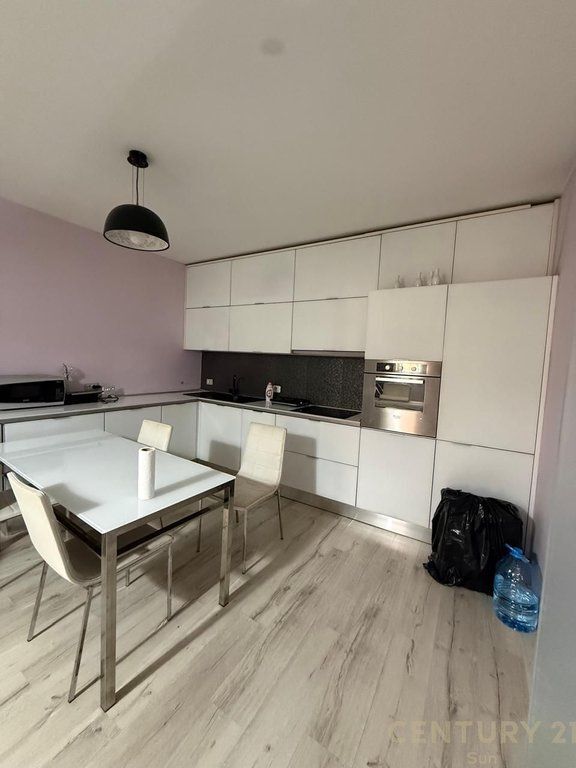 Apartment 1+1 for sale in Komuna e Parisit