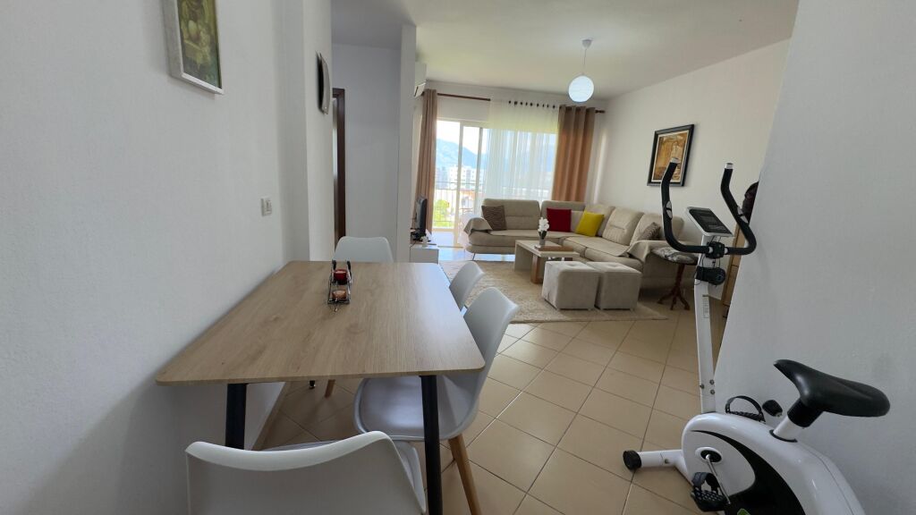 Apartment 2+1 at the former aviation field!