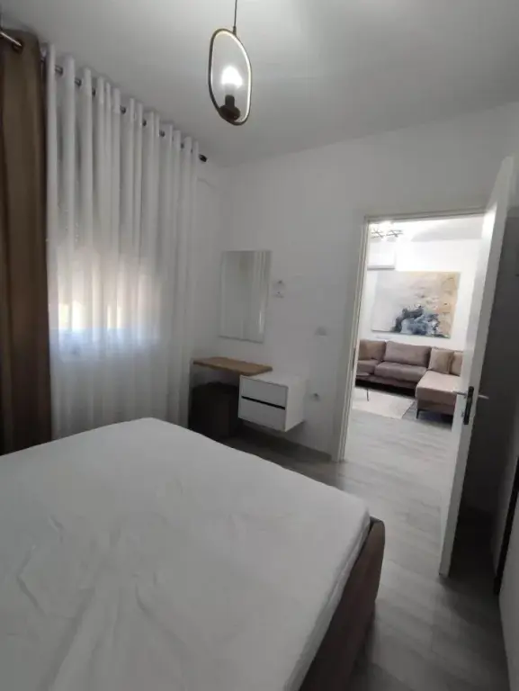 Affitto | Appartamento 1 + 1 | Yzberisht | 470 €/mese