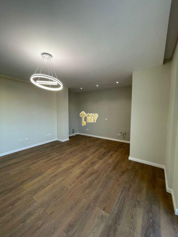 🏡 SHITET APARTAMENT 2+1+BALLKON PRAN ADRIATIK HOTEL PLAZH DURRES