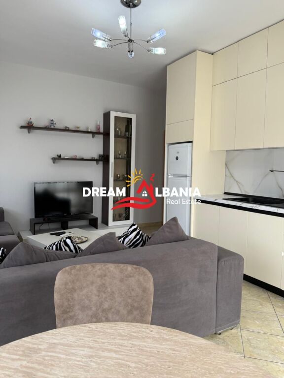 Apartment for Rent on Muhamet Gjollesha Street near Hotel Mondiali (ID 42215559)