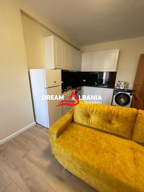 Appartamento 1+1 in affitto a Pazari i Ri, Tirana (4219495)