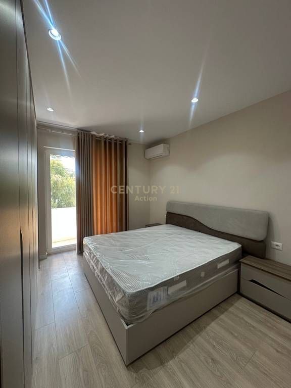🏡 Jepet me qira apartament 1+1-Rruga e Durresit