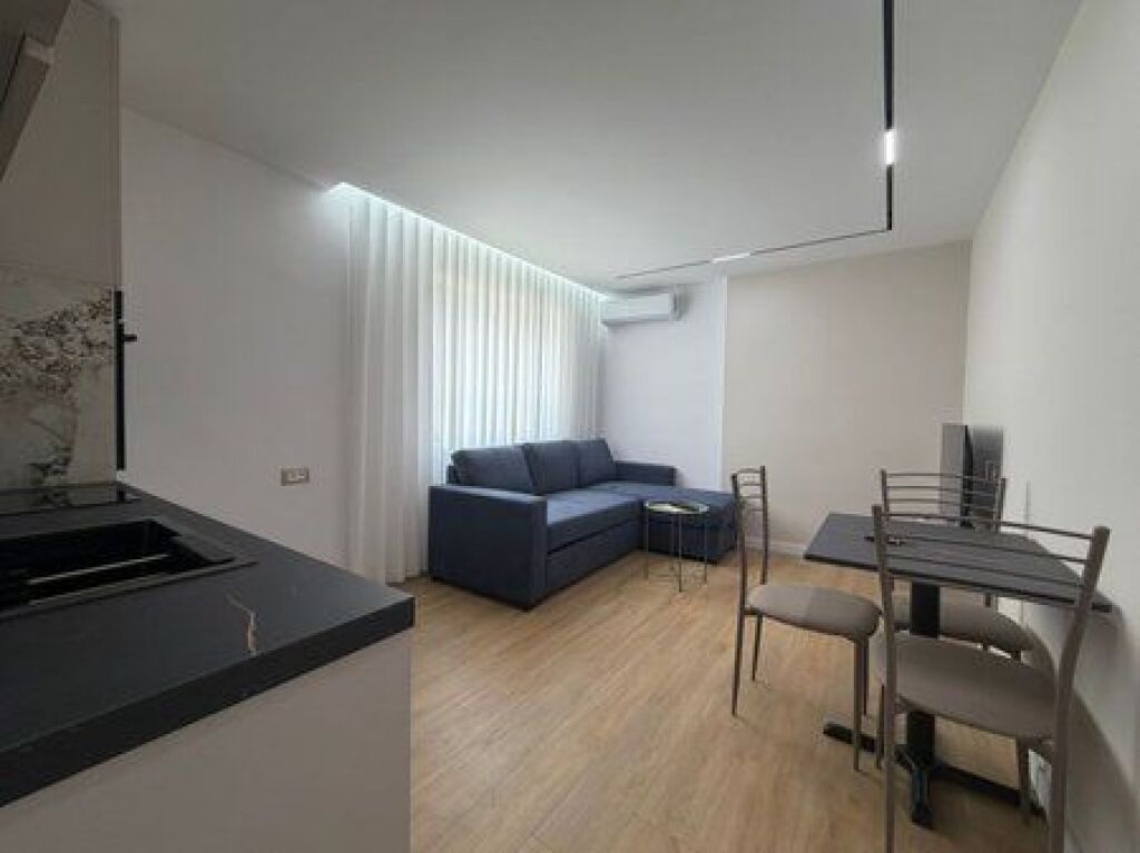 Scuola di Balletto, Appartamento 1+1 in vendita