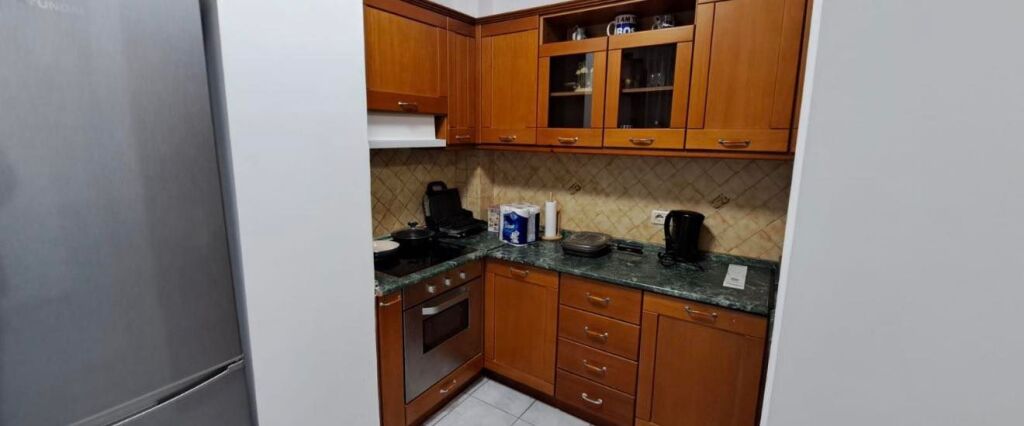 🏡 APPARTAMENTO IN AFFITTO  • 2+1+2 ☎️  💰 Prezzo: 750 €netto ✅ 📍 Posizione: Lagja 1 Vollga