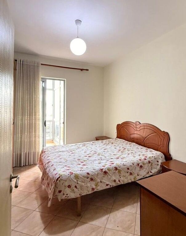 🏡 Appartamento 1+1 in Vendita – Via Ali Demi (vicino al Nuovo Mercato Elettrico), Tirana