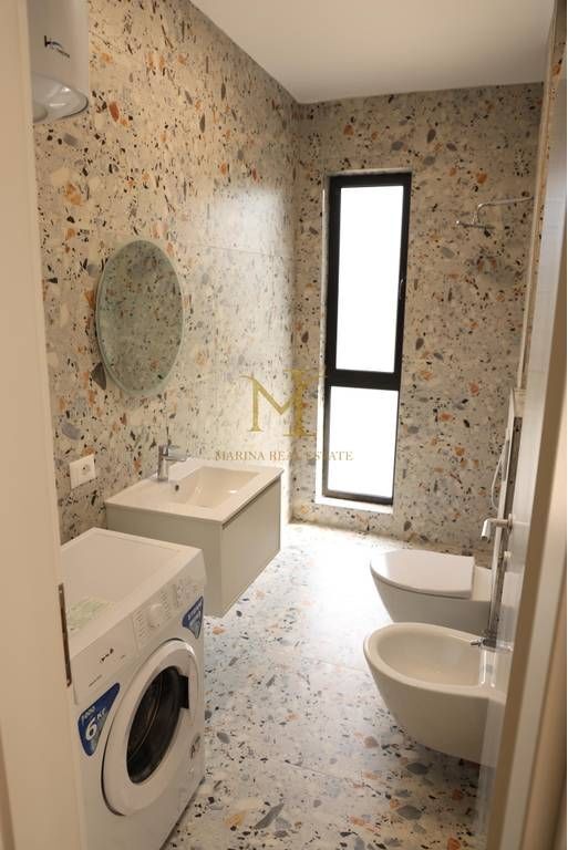 Appartamento 1+1 In Vendita Nella Zona Prestigiosa Del Monte Robi — Solo 250 Metri Dal Mare.