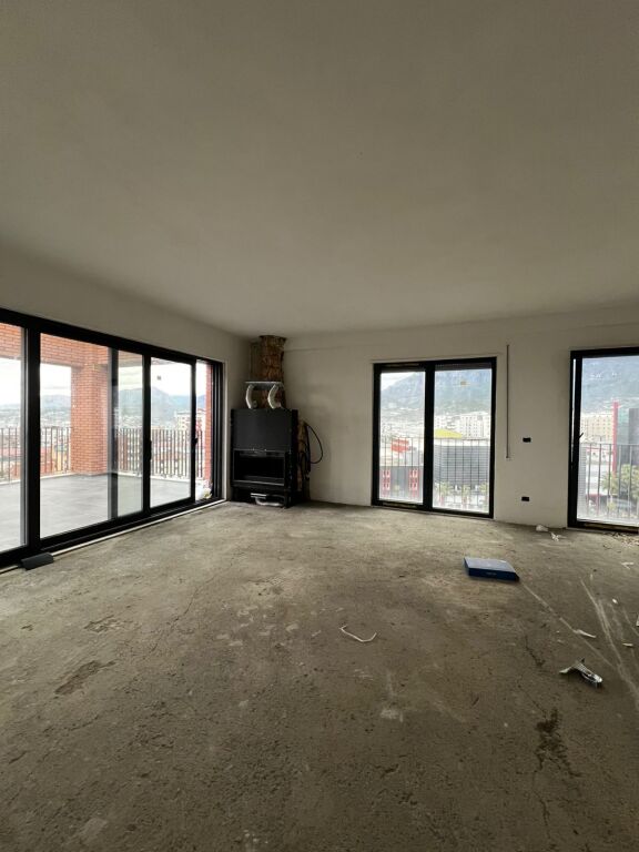 🏙️Attico 3+1+2 in vendita a Porcelan