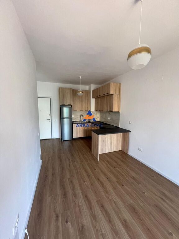 IN VENDITA APPARTAMENTO 1+1+BALCONE "REZIDENCA KADIU,ALI DEMI" 103.500 EURO (TRATTABILE)