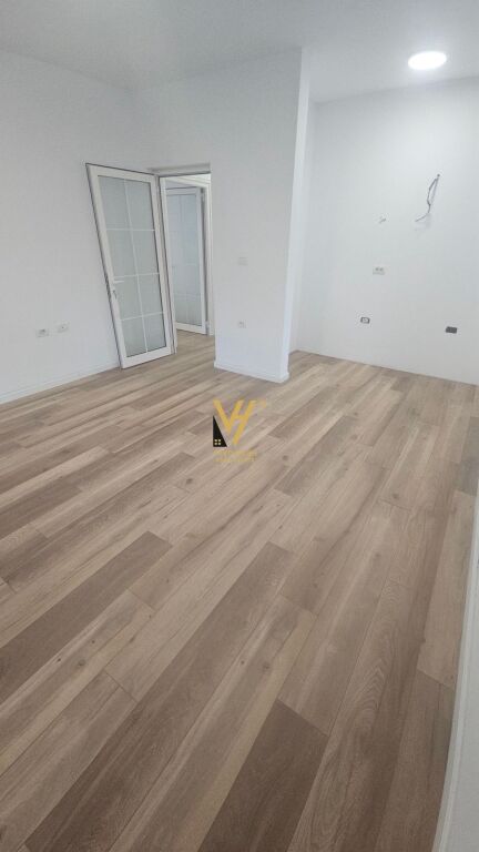 VENDESI APPARTAMENTO 1+1+CORTILE A NUOVA TIRANA 13.000.000 LEKE