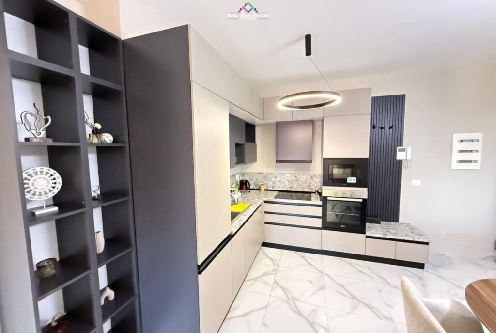 Apartment for rent 3+1+2 at Garden Building (ID B230155) Tirana
