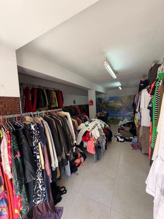 Shitet 2 Dyqane 📍Trregu Vogel Durres  •120.000€ ✅  📲  
