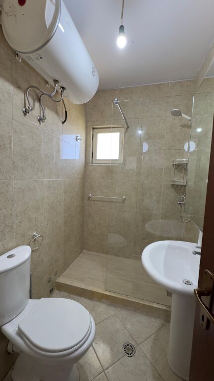 Apartament 2+1 per qera Fusha e Aviacionit !