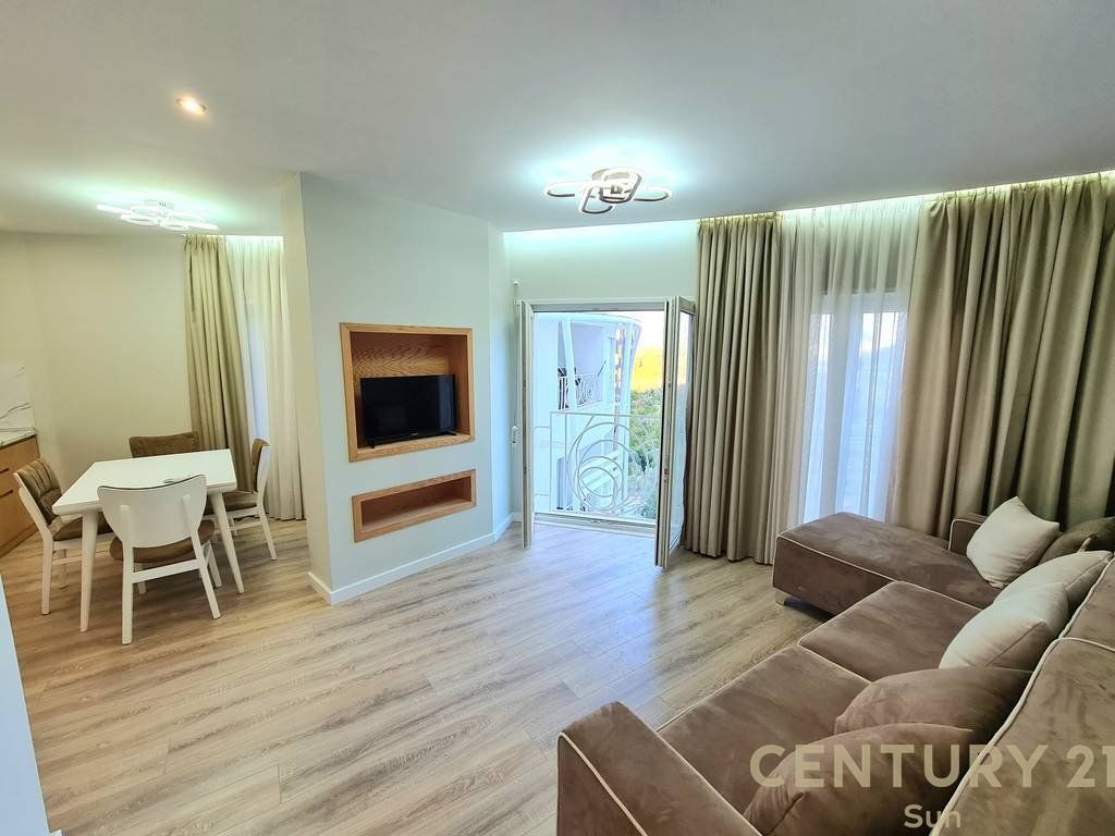 Apartment 2+1 for sale at Kodra e Diellit