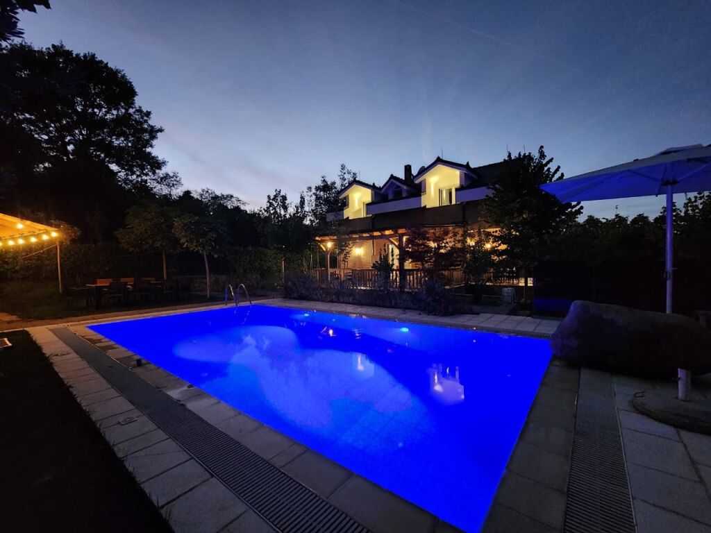🛕FOR SALE: ✨ Magical Villa, One of a Kind Ever Offered on the Market with 5400 m² of Land and 300 m² of Construction📍( BËRZHITË - IBË ) Featuring a BLUE Pool 🔵