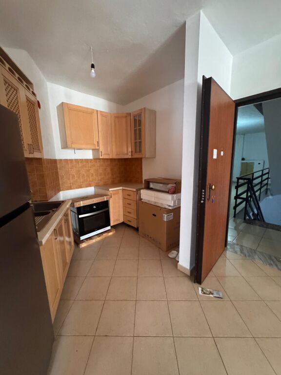 Shitet ne Astir Apartament 2+1
