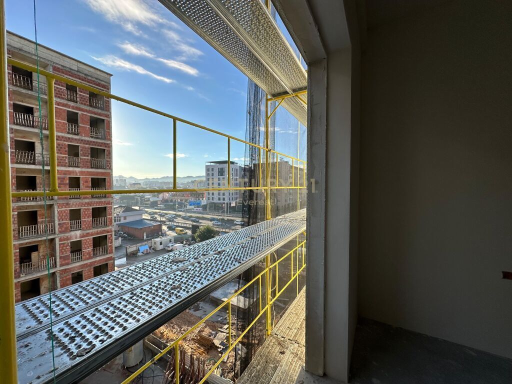 🏡 Apartment 2+1 for Sale in Tirana Entry