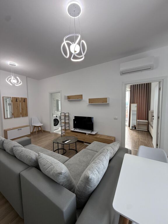 Apartament ne Bathore 1+1