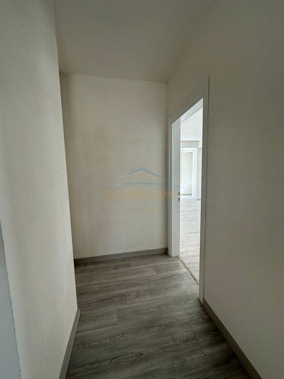 Shitet Apartament 3+1+2 , Bulevardi i Ri , Tirane.