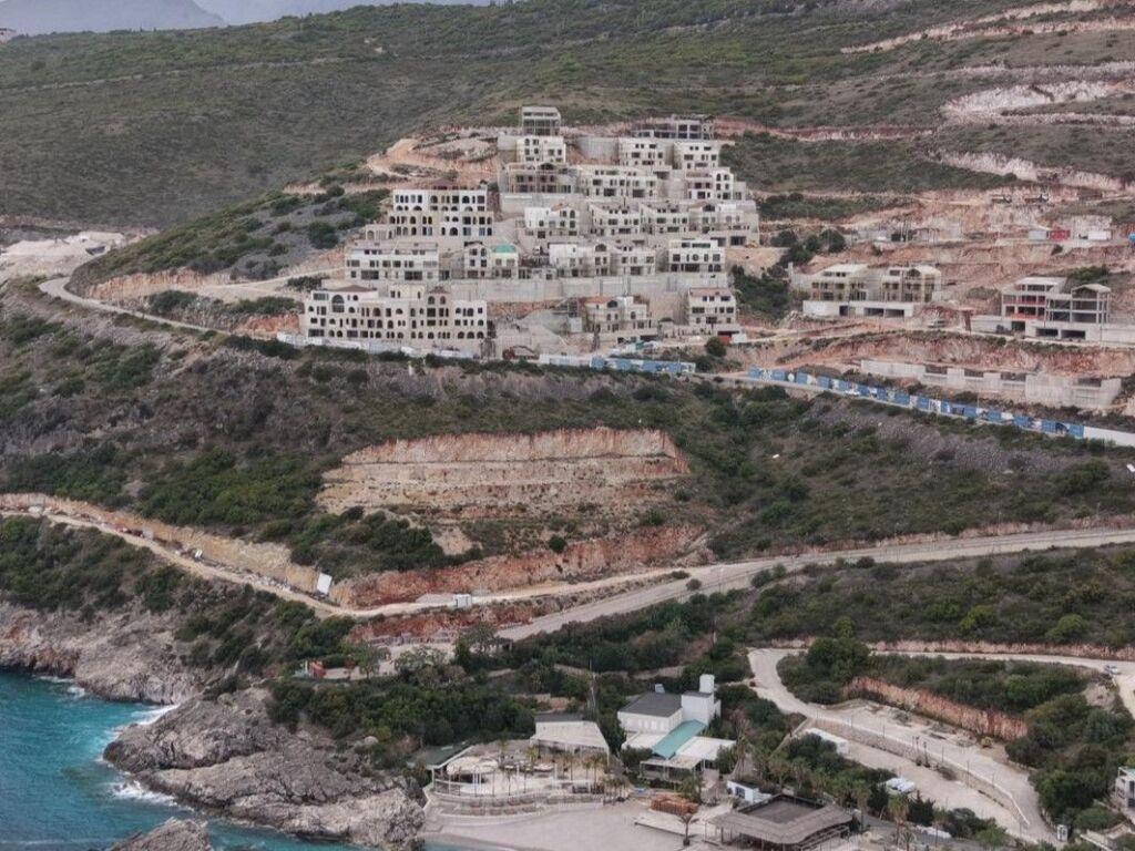 SHITET APARTAMENT 1+1 TEK FOLIE VILLAGE