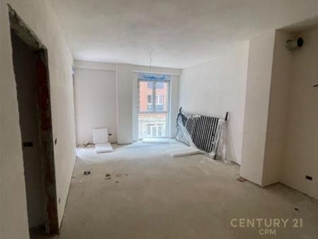 Shitet apartament 2+1 Orbital 3, Bulevardi i Ri