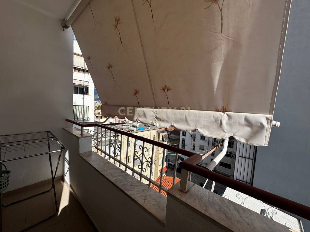 SHESIM APARTAMENT 2+1 TEK PAZARI I RI!