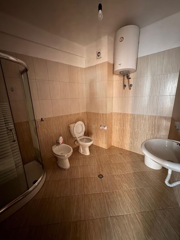 Shitet ne Astir Apartament 2+1