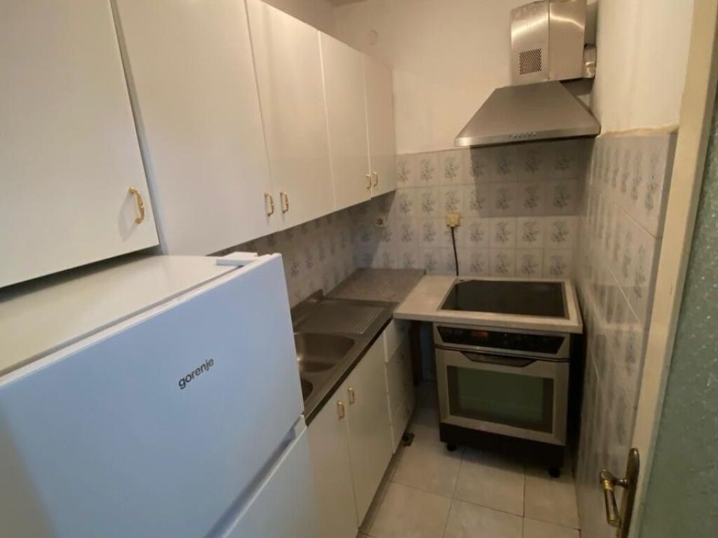 🏡 Jepet me qira apartament 2+1 perballe harry fultz