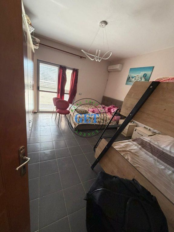 Shitet Apartament 1+1 | Shkëmbi i Kavajës, Durrës