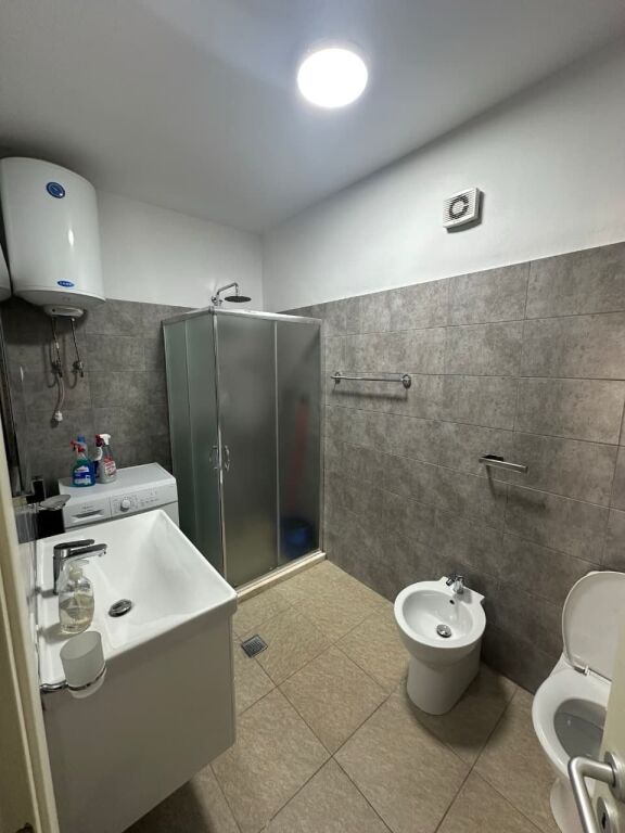 ✨ Jepet me qira Apartament 1+1 ✨Blvd Zogu i Pare
