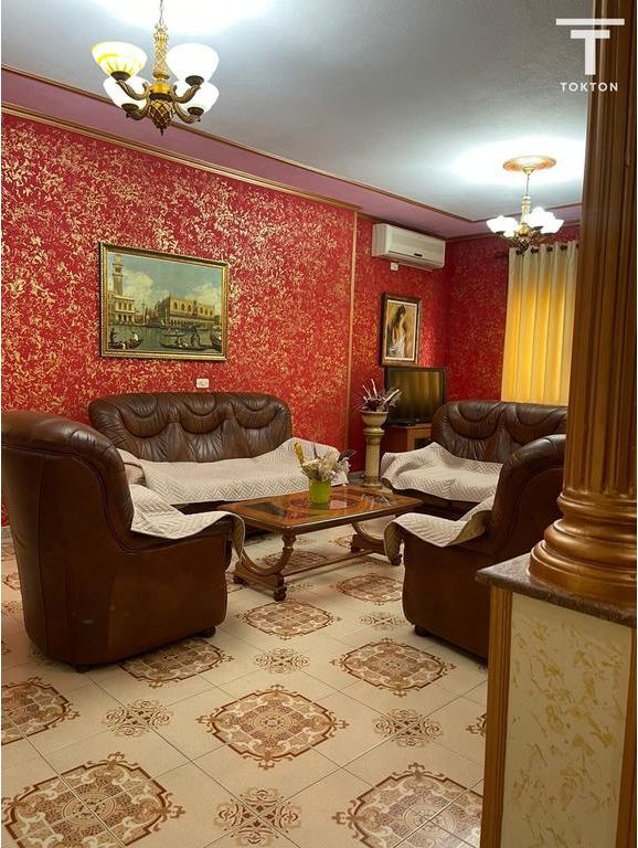 For sale 2+1+2 street "Isuf Elezi"