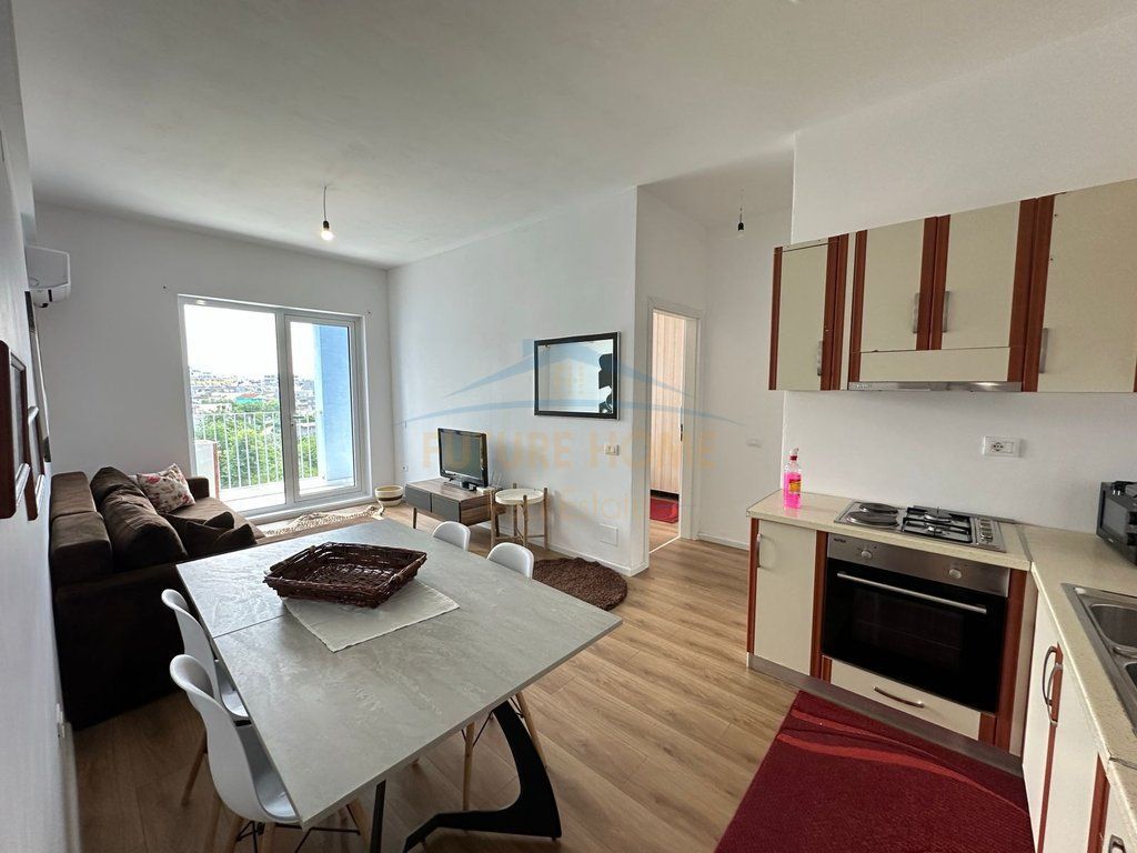 Shes  Apartamentin 1+1, te OXA, Fresku