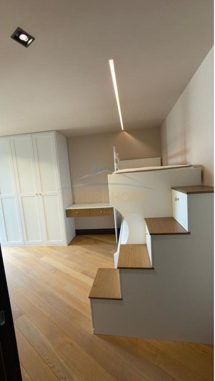 Qera, Apartament 3+1+2+2 Poste Parkimi, Unaza e Re
