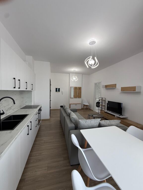 Apartament ne Bathore 1+1