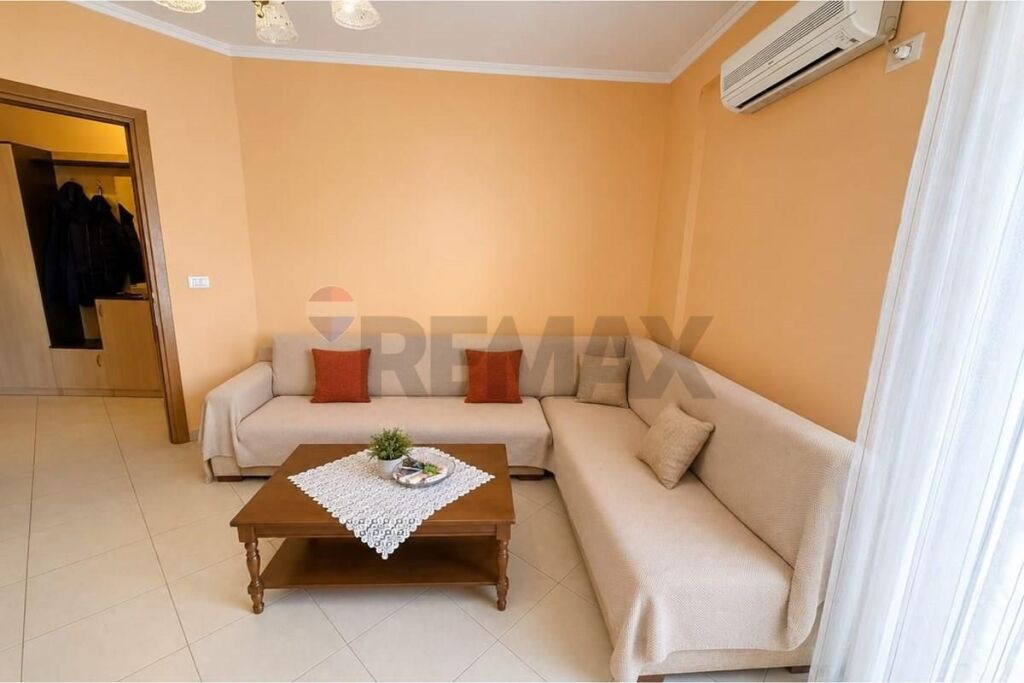 APARTAMENT 1+1 PER SHITJE NE MYSLYM SHYR