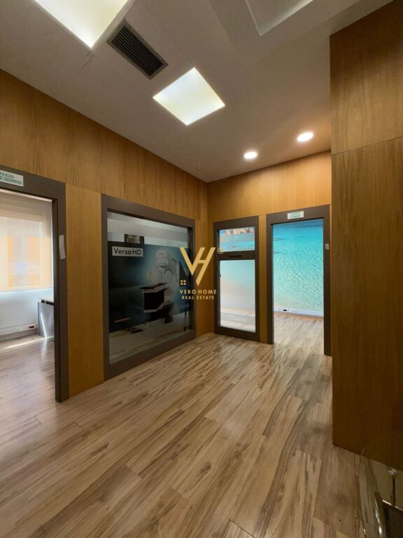 UFFICIO 60 M2 IN AFFITTO IN VIA KAVAJES 800 EURO