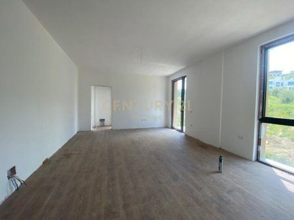 APPARTAMENTO 2+1+2 IN AFFITTO "DIAMOND RESIDENCE", TIRANA!
